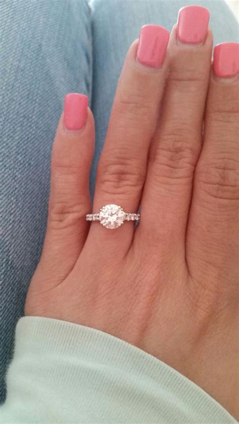 Bluenile.com has been visited by 10k+ users in the past month HELP!! Round brilliant cut diamond but unsure of the carat ...