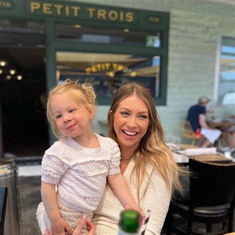 Stassi Schroeders Daughter Hospitalized With Scary Breathing Issues