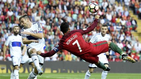 Cristiano Ronaldo Marcó El Primer Gol De Chilena De Su Carrera