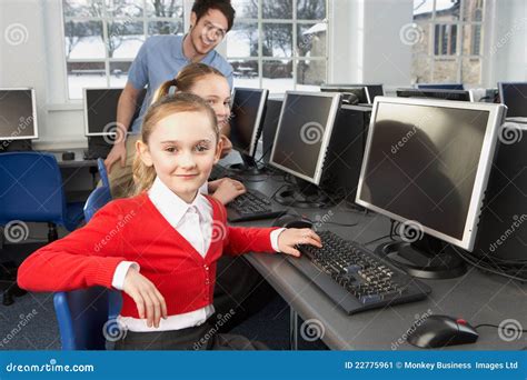 Girls Using Computers In School Class Stock Image Image Of Girls