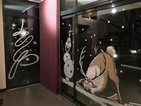 Décoration de Noel sur vitres | Decoration noel, Noel, Decoration