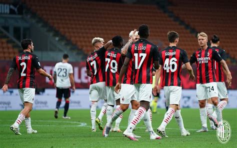 Assisted by hakan calhanoglu with a cross following a set piece situation. Cagliari Archives - Milano Rossonera | Milano Rossonera