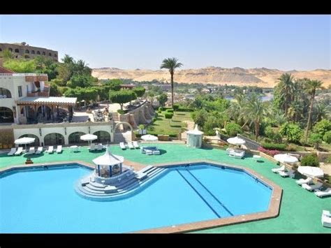 Borrowed from coptic ⲥⲟⲩⲁⲛ (souan), from egyptian swnw, أَسْوَان • (ʾaswān) f. Basma Hotel Aswan فندق بسمة اسوان 4 نجوم - YouTube