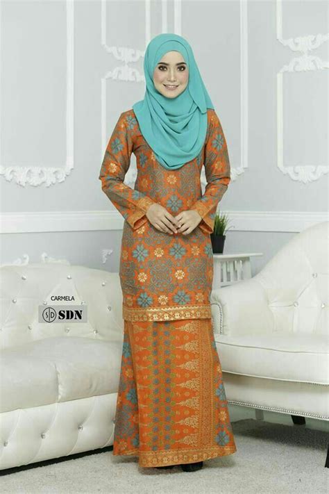 Maybe you would like to learn more about one of these? Baju Kurung Kedah Kembang - BAJUKU