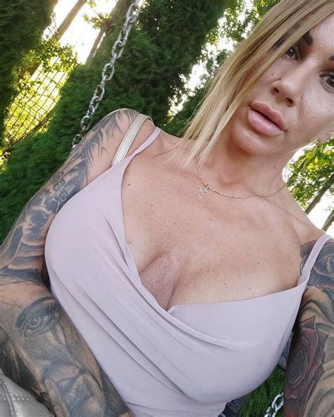 Hot Busty Polish Tattoed Milf With Hard Nipples Porn Pictures Xxx Photos Sex Images 3655244