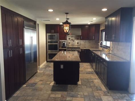 Brown kitchen design decor set 006 3dsmax version 2015 obj file vray & corona polys: Pin by Ultimate Design & Construction in Corona on KITCHEN ...