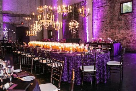 As well as its outdoorsy and environmental connotations, green is the 'go' signal on stoplights. Wedding Color Palette: Gold - Inspired Bride