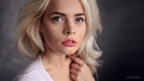 Kristina Mamatyukova 720P Portrait Blonde Blue Eyes Face Women