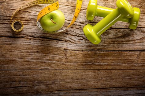 6 Weight Loss Secrets from the NWCR | WeightlessMD