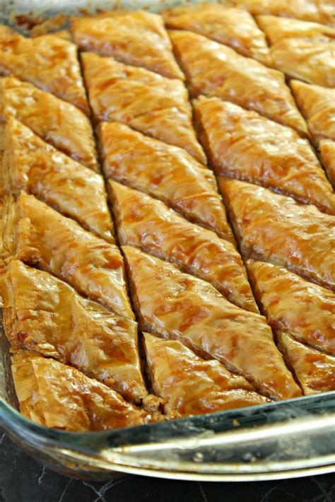 Old Fashioned Baklava Recipe In 2020 Baklava Sweet Snacks