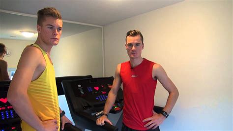 What is the deal with filip ingebrigtsen running on the treadmill 4 hours after his 5000m pb (if you saw his instagram story.) it seems a but late to be doing a cooldown i.e. Hjemme hos Filip & Henrik Ingebrigtsen - YouTube