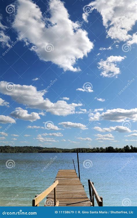 Jetty On Lake Stock Image Image Of Nature Lake Horizon 11158679