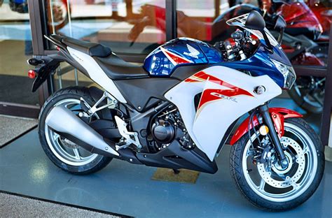 All repairs were made with brand new factory honda parts. Honda Motor Manuals Download: Honda CBR250R CBR250RR 2010 ...