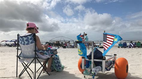 A(z) pensacola beach című videót lulu_jax nevű felhasználó töltötte fel a(z) nagyvilág kategóriába. Blue Angels Pensacola Beach Air Show 2019 Friday live ...
