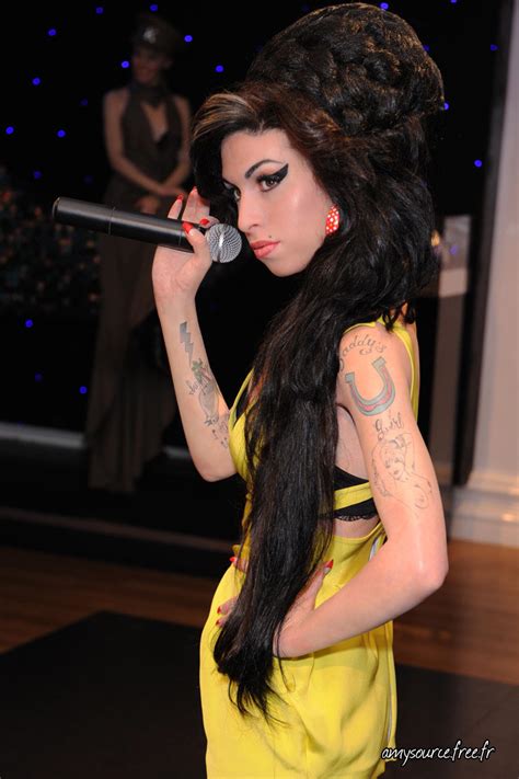 Amy Winehouse Wallpapers 32078 Best Amy Winehouse Pictures