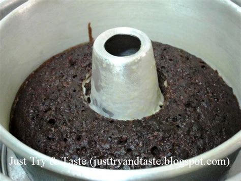 Kek milo kukus/ steam milo cake( sukatan cawan) bahan2 1 cawan tepung 1 cawan milo 1tsp baking soda 1 tsp baking powder. resep: Cake Coklat Kukus