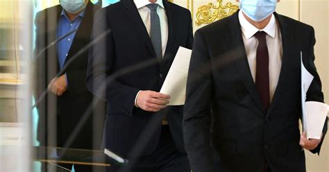 Ihr könnt es also jeweils dem oldtimer gelbes nummernschild. Corona: Basta-Politik und Diskussionsverbot | profil.at