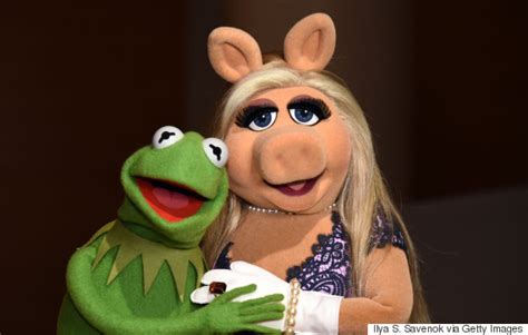 Kermit The Frog Denies Moving On From Miss Piggy Split