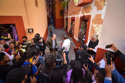 El Callejón Del Beso Es Reabierto En Guanajuato