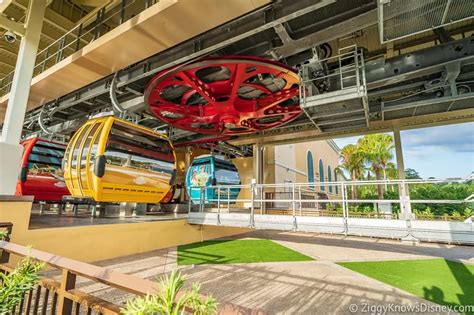Video Full Tour Of The Disney Skyliner Gondolas Stations And Views