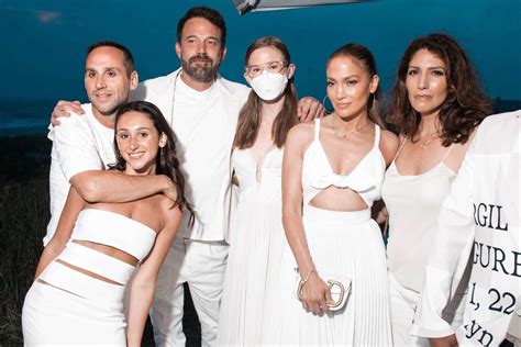Ben Affleck Jennifer Lopez Make Rare Appearance With His Daughter