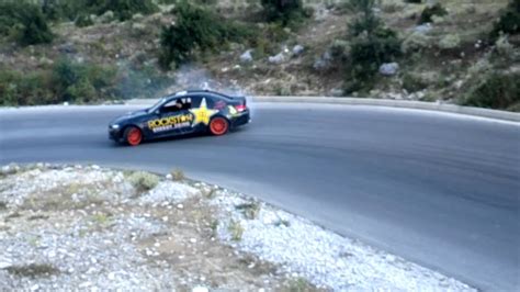 Bmw m3 e92 drift + crash. BMW M3 E92 drift failure - YouTube