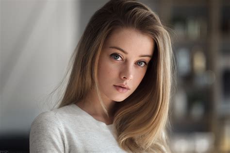 Maxim Guselnikov Women Portrait Looking At Viewer Blonde Face Maria Zhgenti Blue Eyes Hd