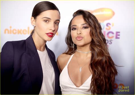 En octobre 2015, alors qu'elle publie son nouveau single you love it et elle est annoncée au casting du reboot de power rangers , prévu pour le 13 janvier 2017  18 . Becky G & Her 'Power Rangers' Cast Almost Got Slimed at ...