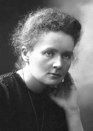 She also discovered two new elements, … Marie Curie - Biographical - NobelPrize.org