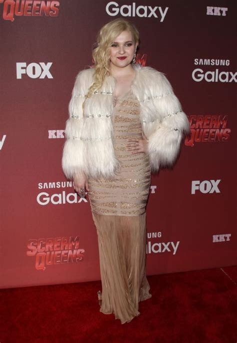 Abigail Breslin Nude And Topless Pics Naked Celebs