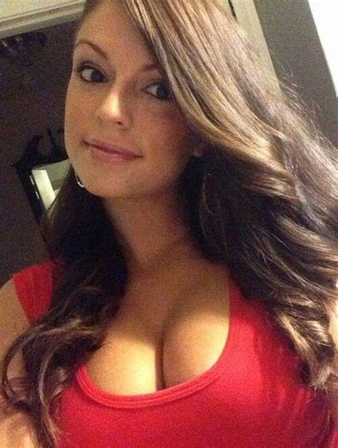 Hot Girl With Big Boobs Selfie Ratrod Pinterest