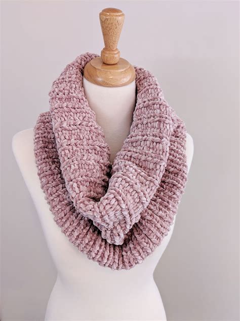 18 Cowl Knitting Patterns To Keep You Warm And Cozy Dabbles And Babbles