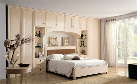 Puoi anche optare per una camera da letto completa: Camera da letto Morfeo