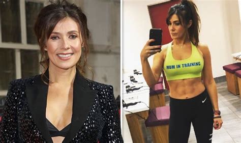Kym Marsh Coronation Street Star Flashes Abs In Super Fit Pic After