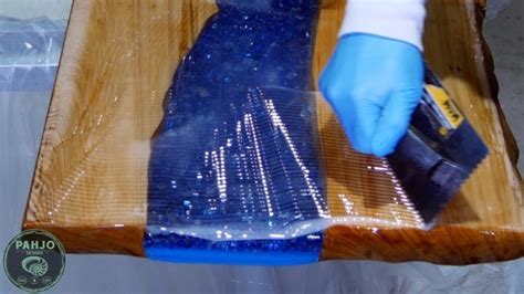 4 Best Finishes for Epoxy Table Top (Updated 2021) | Pahjo Designs