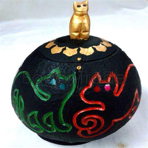 The Four Cats Design Coconut Shell Crafts Vootee