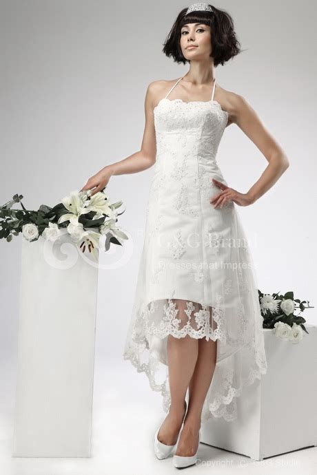 Short vintage wedding dress has many decades of designs of dress to choose. Unique vintage short wedding dresses