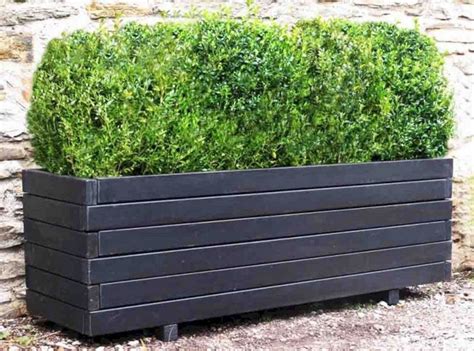 25 Gorgeous Home Outdoor Planter Ideas For Your Home Beauty | Large