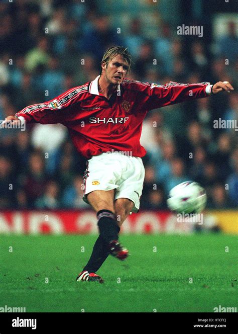 David Beckham Manchester United Fc 25 August 1999 Stock Photo Alamy