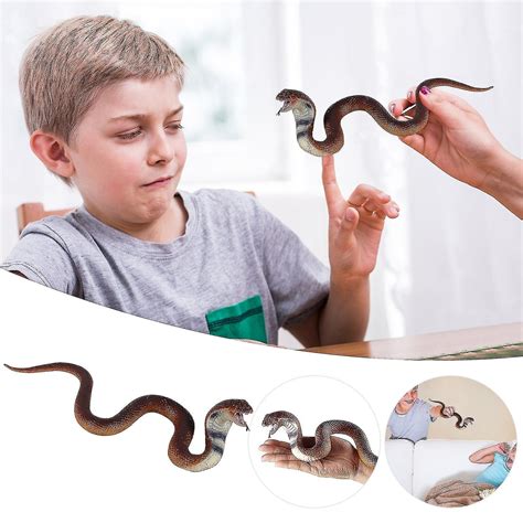 Realistic Fake Snakes Toy Rubber Snake Figure For Halloween Prank Props