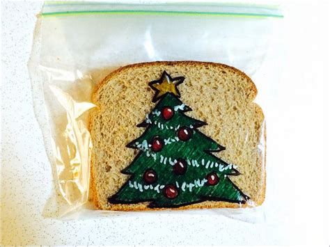 A dad draws intricate cartoons on his children's sandwich bags. David Laferriere | Kid sandwiches, Kids lunch, Creative ...