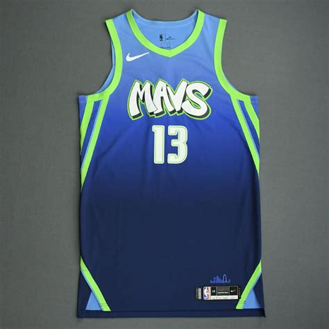 The 2019 mavericks city edition jersey weaves deep into the fabric of the dallas community, highlighting an eclectic arts scene that combines both the pride of the city and this team. Jalen Brunson - Dallas Mavericks - Game-Worn City Edition Jersey - 2019-20 Season | NBA Auctions
