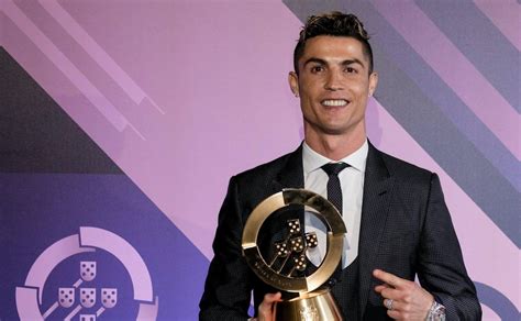 Cristiano Ronaldo Fue Galardonado Como El Mejor Jugador Portugués Del Año