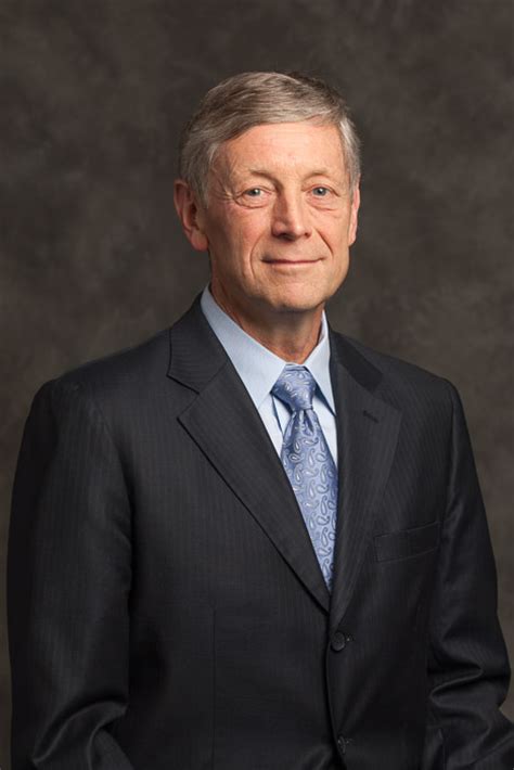 Kemper CEO Southwell Plans to Retire Next Year ...