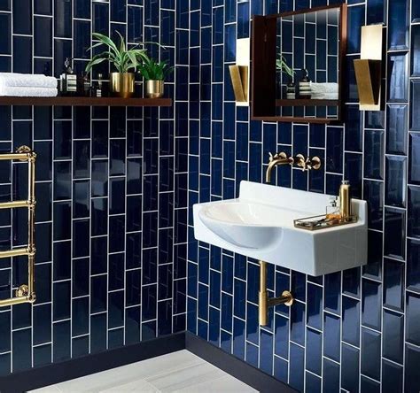 Fully Tiled Bathroom Ideas