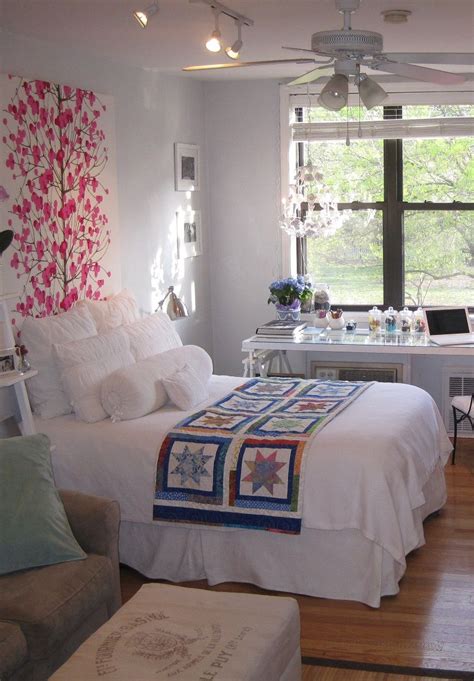 Also, by picking the correct hues, furniture, textures, and window treatments, you can make a simple room space fit for a king. Pin on Small bachelor pad bedroom