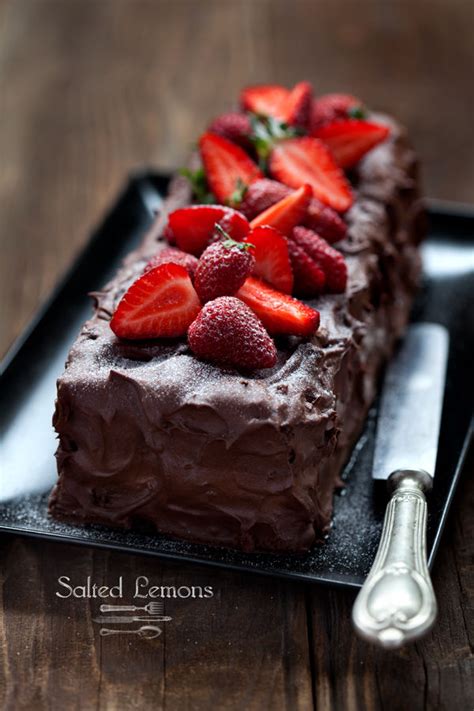 Our chefs will show you how to cook and and bake the smart way, with endless. How To Make A Chocolate Strawberry Cake Pictures, Photos ...