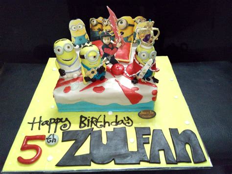 Gambar cake coklat ulang tahun. KUE ULANG TAHUN 3D MINIONS