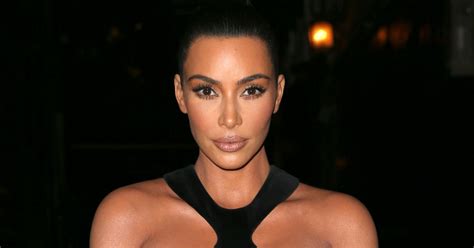 Kim Kardashian Wearing A Vintage Thierry Mugler Dress At The Hollywood