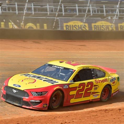 Joey Logano Earns Historic Victory In Food City Dirt Race News